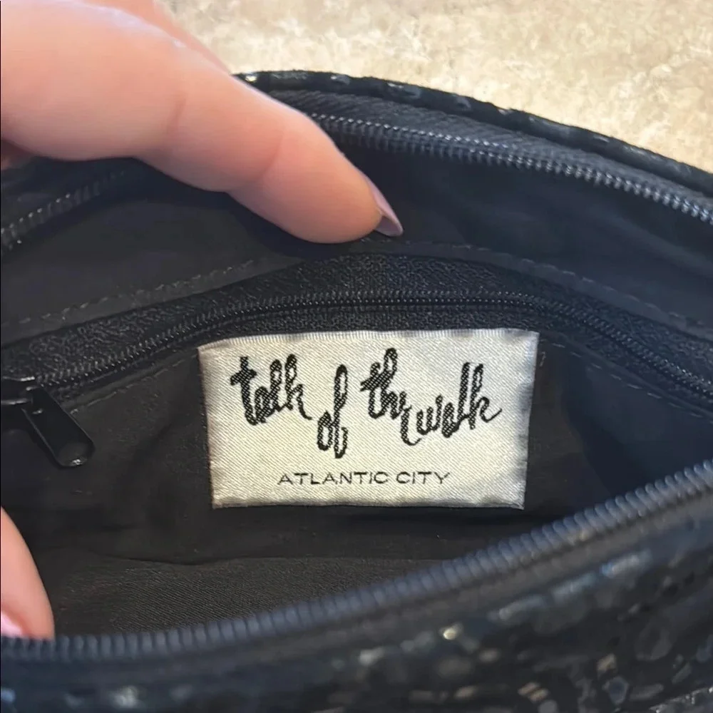 Talk of the Walk Black Shoulder Bag with Sparkling Design